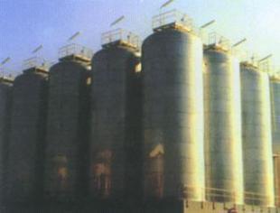 濮陽瑞德專業(yè)壓力容器 廠家直銷價格最優(yōu)，化工領域值得信賴